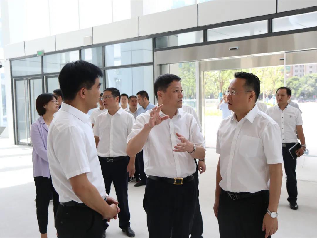 市委副書記、市長王綱，副市長閔云等一行視察浙北醫(yī)學(xué)中心項目